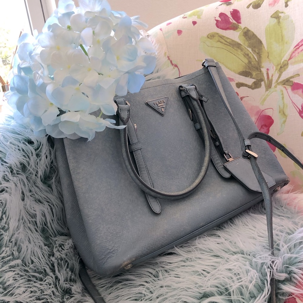 Prada saffiano tote